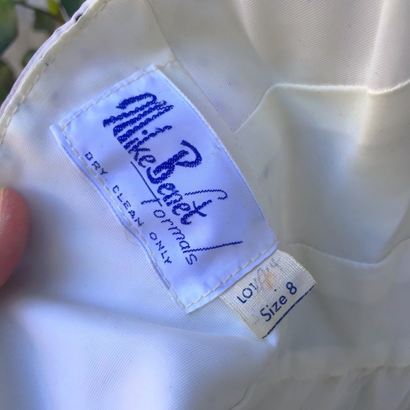 Stunning Authentic Vintage Mike Benet Gown. - Picture 5 of 5